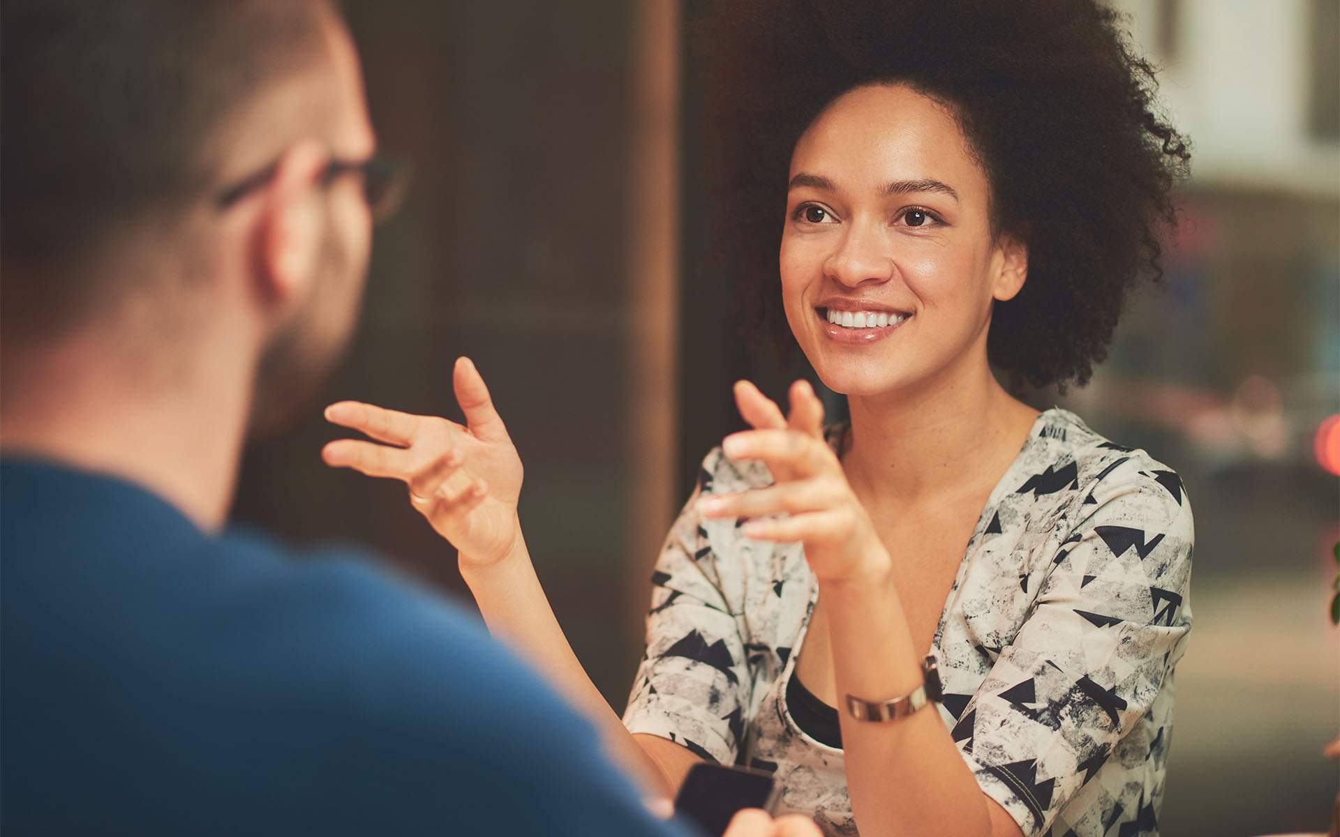 How to Find a Mindfulness Teacher to Take Your Practice to the Next Level_Two people having an animated conversation